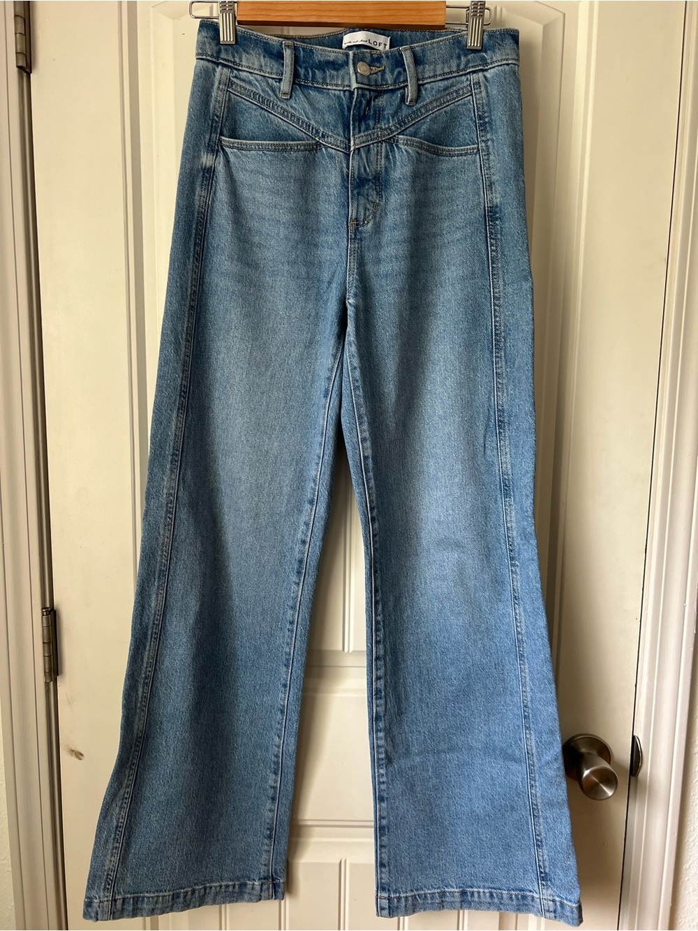 LOFT The Wide-Leg Jeans